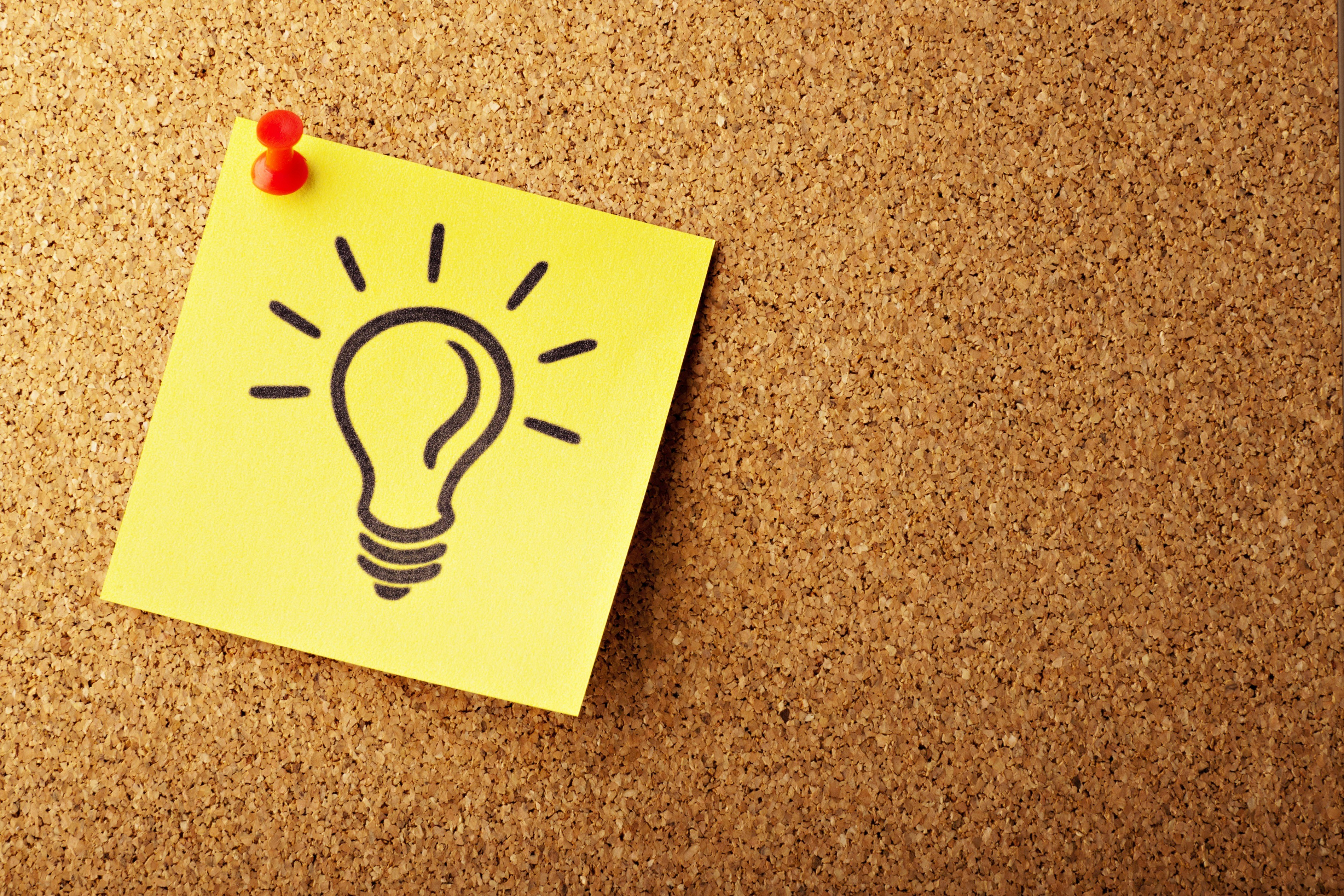 image of lightbulb drawn on yellow post it note